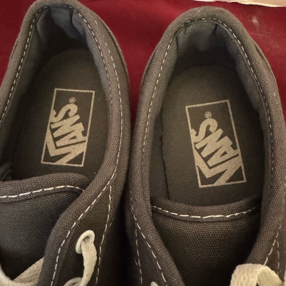 VANS Atwood Low Top Pewter Dark Gray Canvas Women Skate Shoe Sneaker Size 7 EUC - Picture 4 of 15